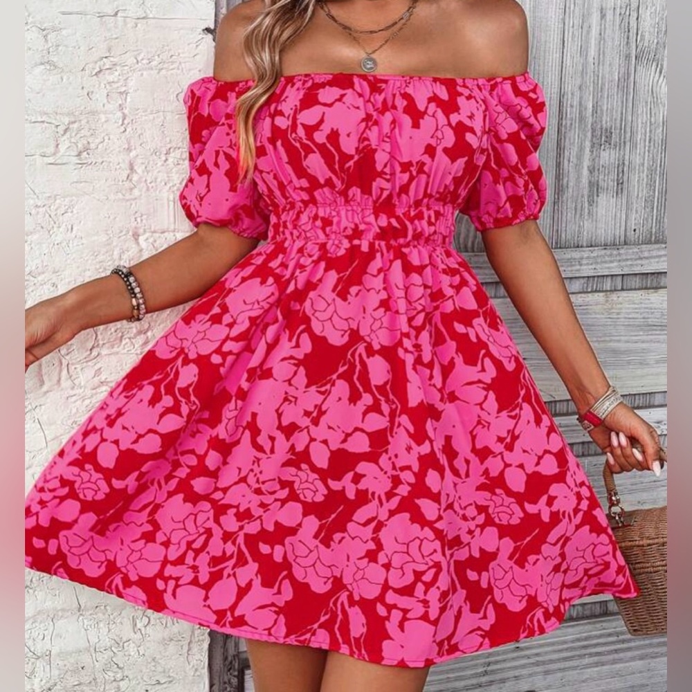 BOUTIQUE| Off the shoulder dress